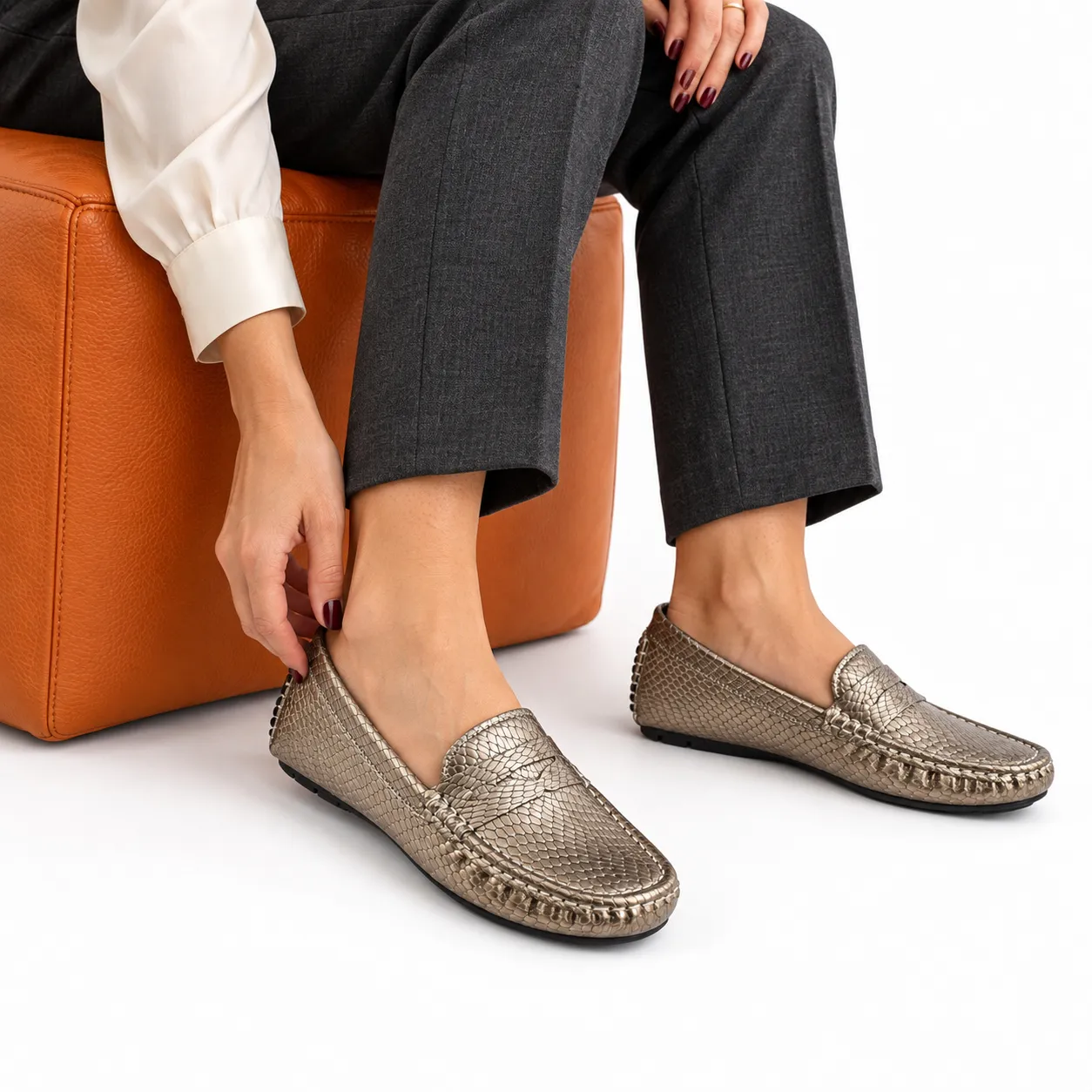 Mocassin pour femme M2023-1 gris nickel ...........   